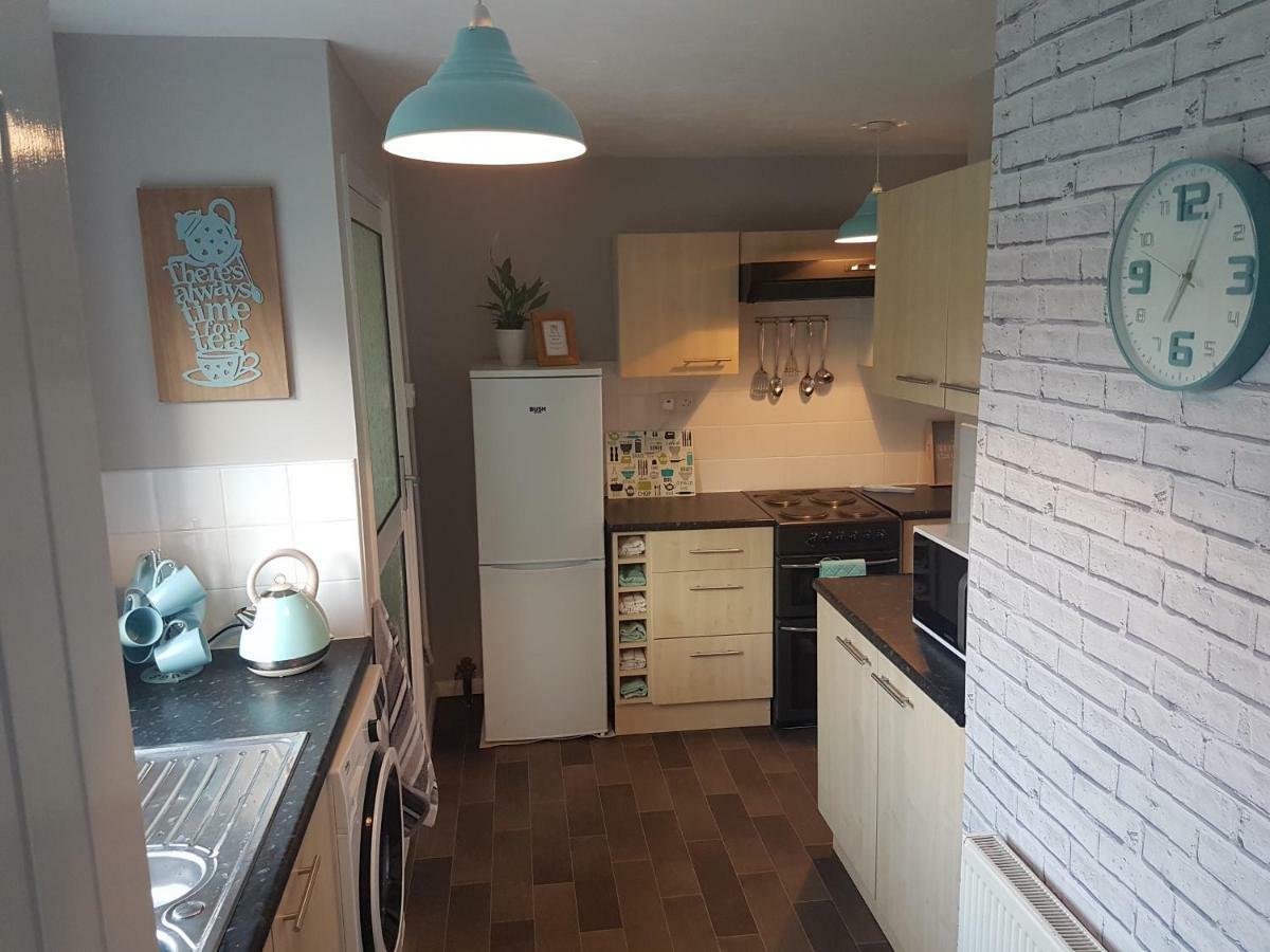 103 Bewick Serviced Accommodation Newton Aycliffe Bagian luar foto