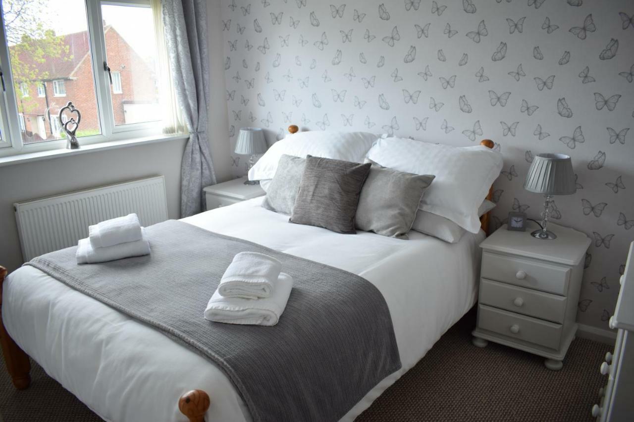 103 Bewick Serviced Accommodation Newton Aycliffe Bagian luar foto