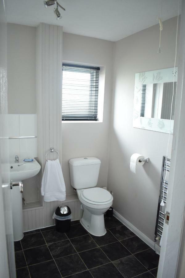 103 Bewick Serviced Accommodation Newton Aycliffe Bagian luar foto